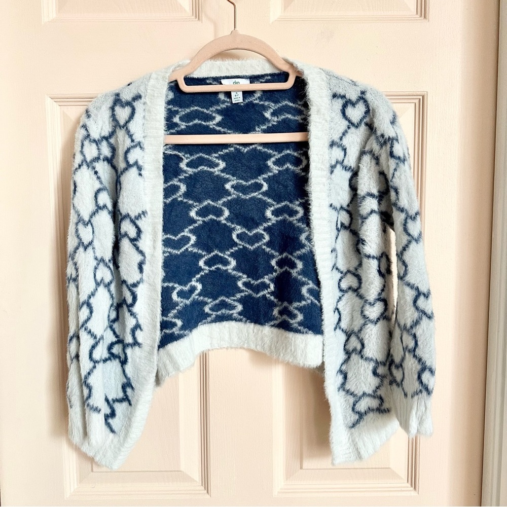 Fuzzy dip cardigan